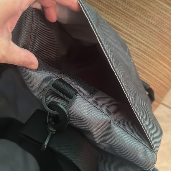 NWT - High Sierra 60L Essential Duffel Bag -
Mercury/Black - Picture 9 of 16